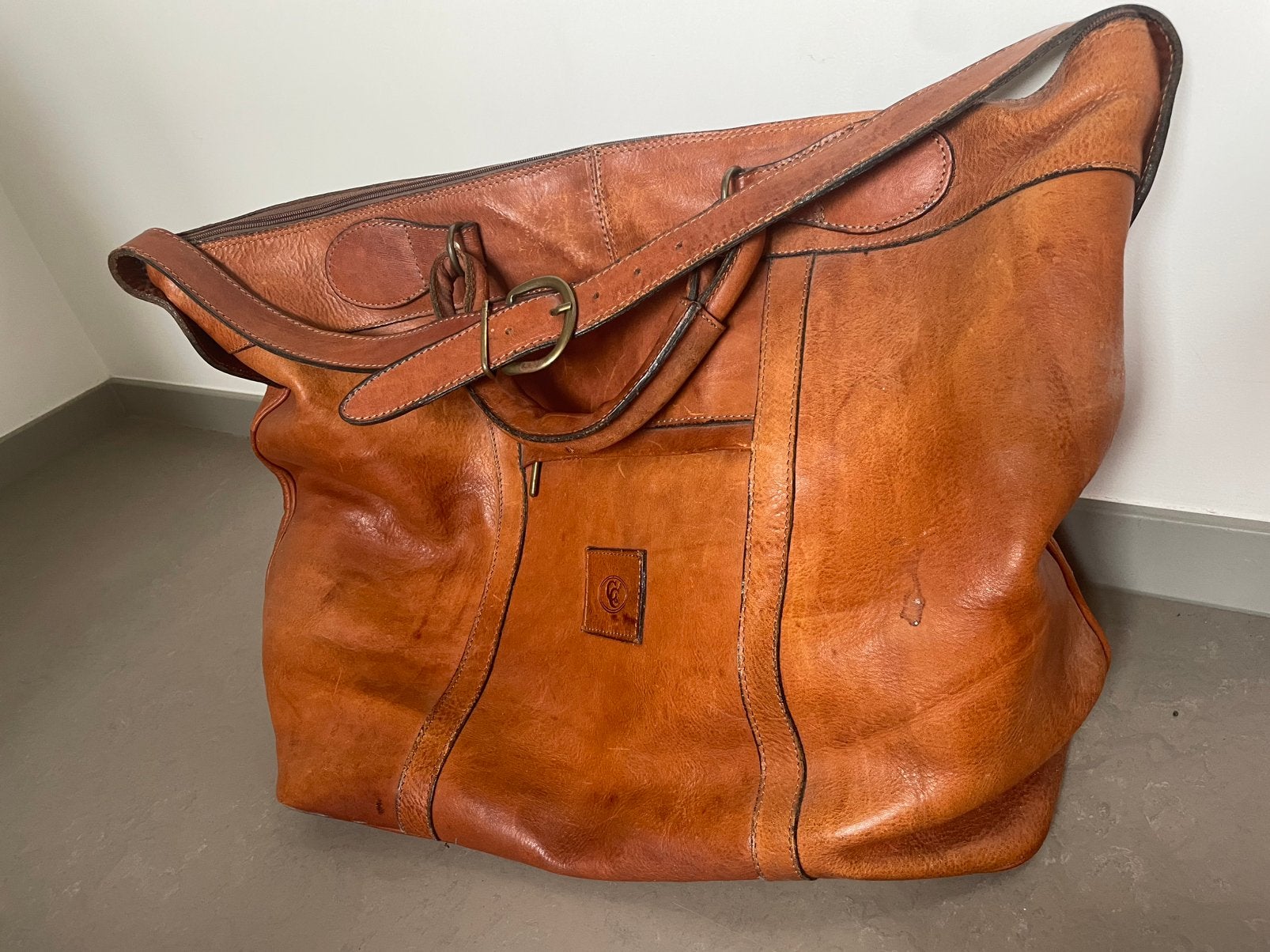 C&C Italiaanse Leren Reistas Cognac - Met Schouderband, 40 tot 60 cm, 20 tot 30 cm, Bruin, Ophalen of Verzenden