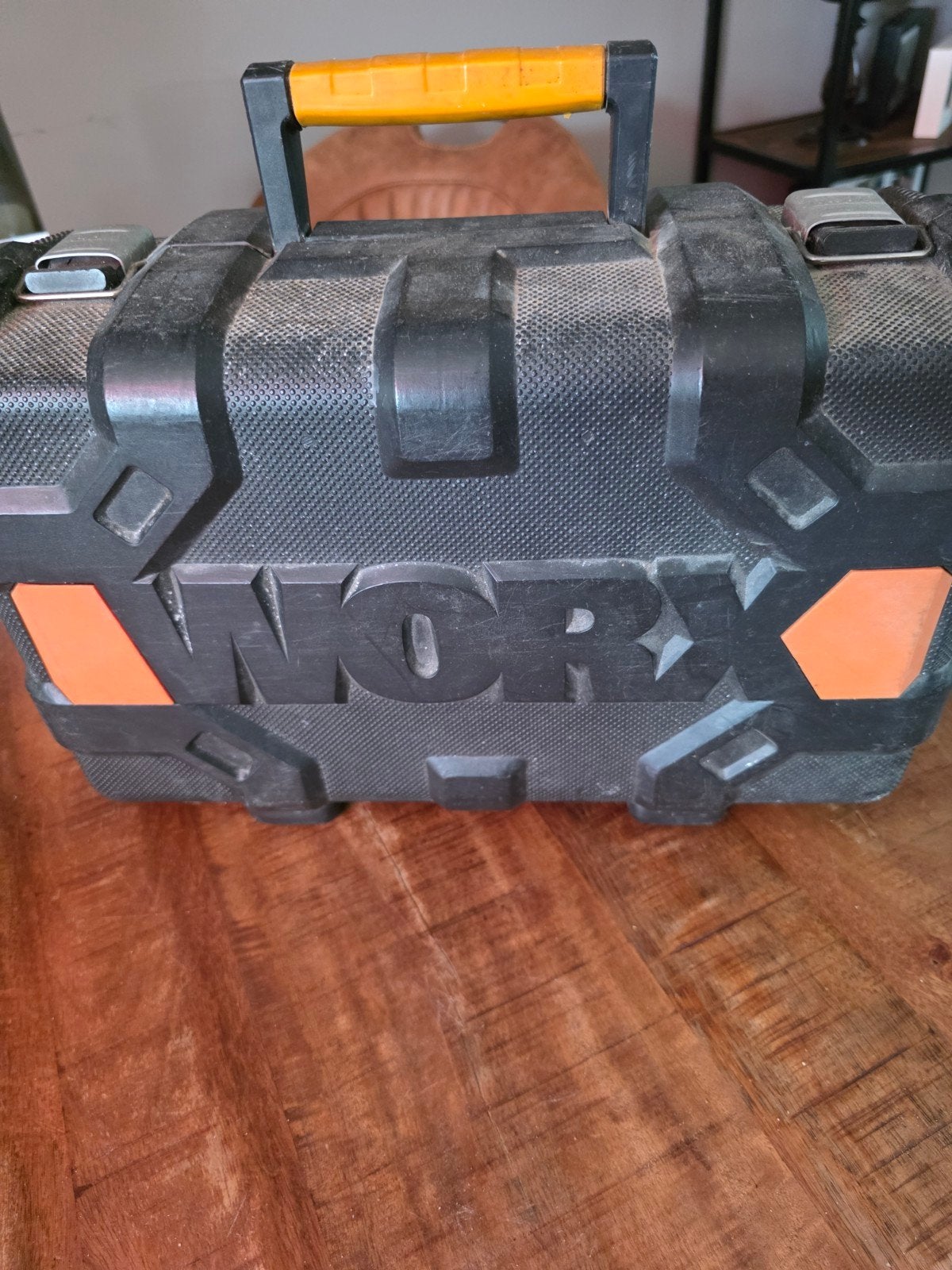 Worx HandyCut WX424 Mini Cirkelzaag in koffer, Doe-het-zelf en Verbouw, Gereedschap | Zaagmachines, Ophalen, Minder dan 30 mm