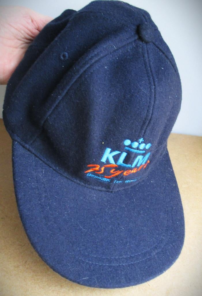 KLM Pet~75 Years Bridging the World~Blauw~Nieuw, Ophalen of Verzenden, Nieuw, Overige typen