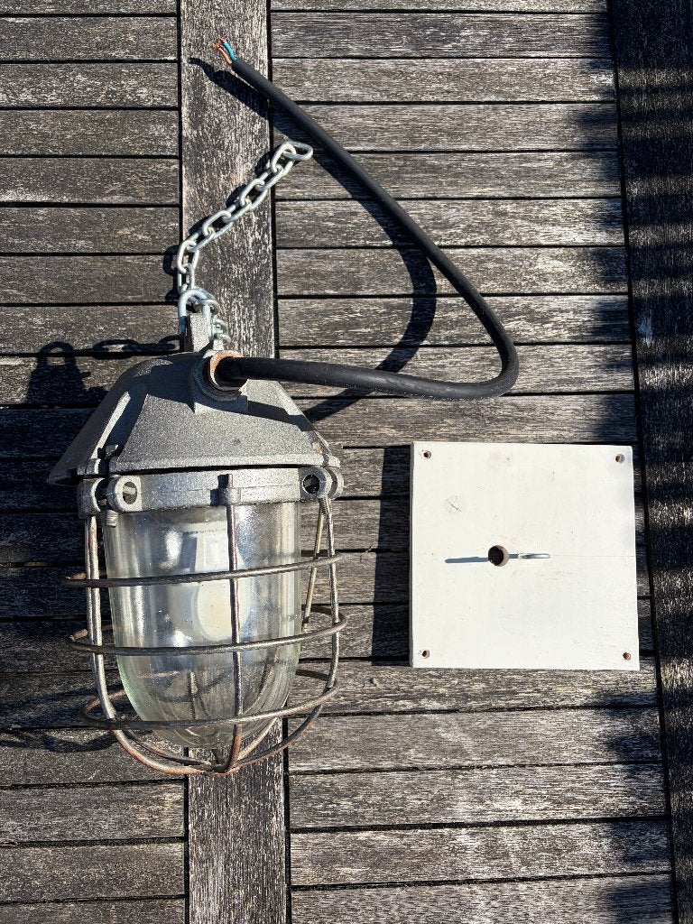 POLAM WILKASY OMP-200 | Authentieke vintage fabriekslamp