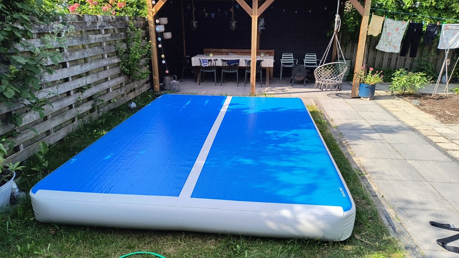 AirTrack Factory AirTrack 4x2.8M met pomp en tas, Ophalen of Verzenden, Gebruikt