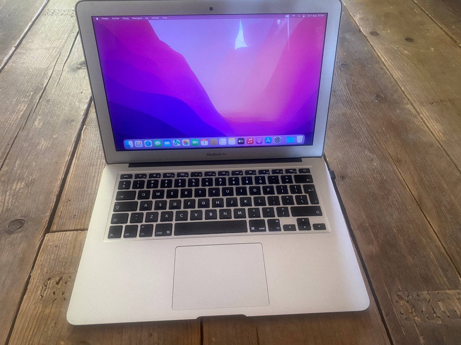 Supermooie Macbook Air 2017 - 128 GB met toebehoren, Ophalen, Qwerty, 8 GB, 13 inch
