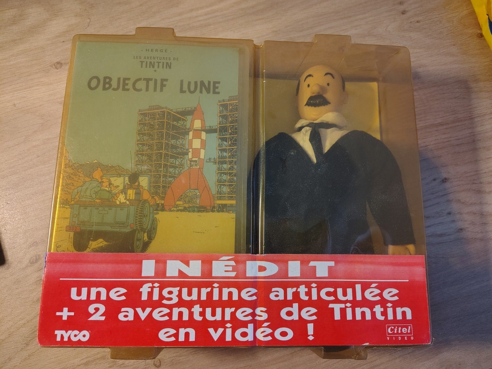 Kuifje Objectif Lune VHS NIEUW incl. pop zeldzaam!, Ophalen of Verzenden, Kuifje, Nieuw, Beeldje of Figuurtje