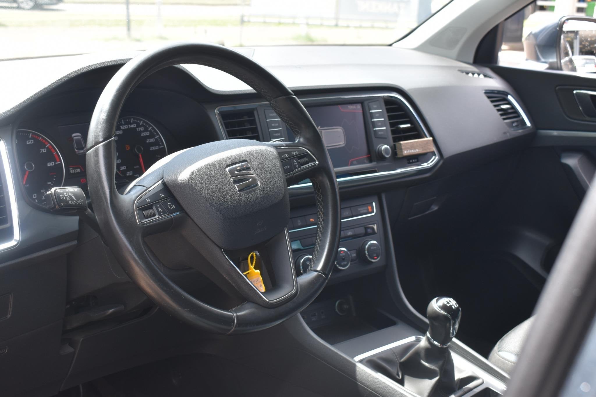 SEAT Ateca 1.0 EcoTSI Style Business Intense Navigatie | Sen, Voorwielaandrijving, Stof, Gebruikt, Euro 6