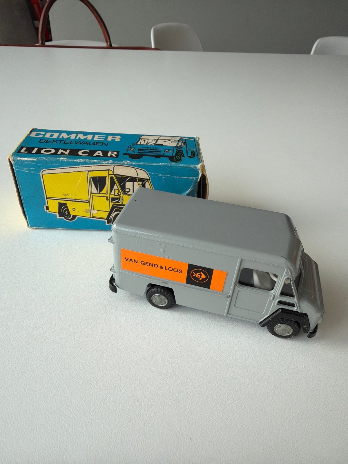Lion Car Commer Bestelwagen Van Gend & Loos met doos, Ophalen of Verzenden, Gebruikt