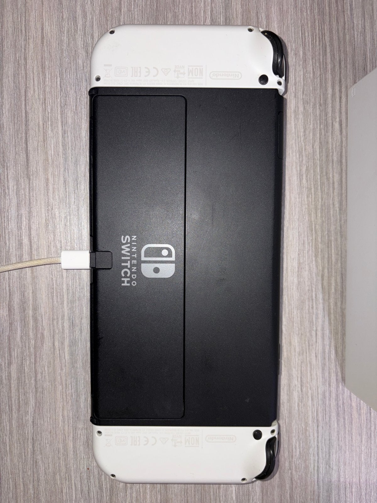 Nintendo Switch OLED met 3 spellen en originele doos, Switch OLED, Met 2 controllers, Ophalen of Verzenden, Gebruikt