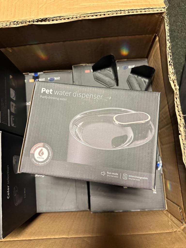 Partij waterfontein 33 stuks katten honden, Dieren en Toebehoren, Ophalen, Nieuw