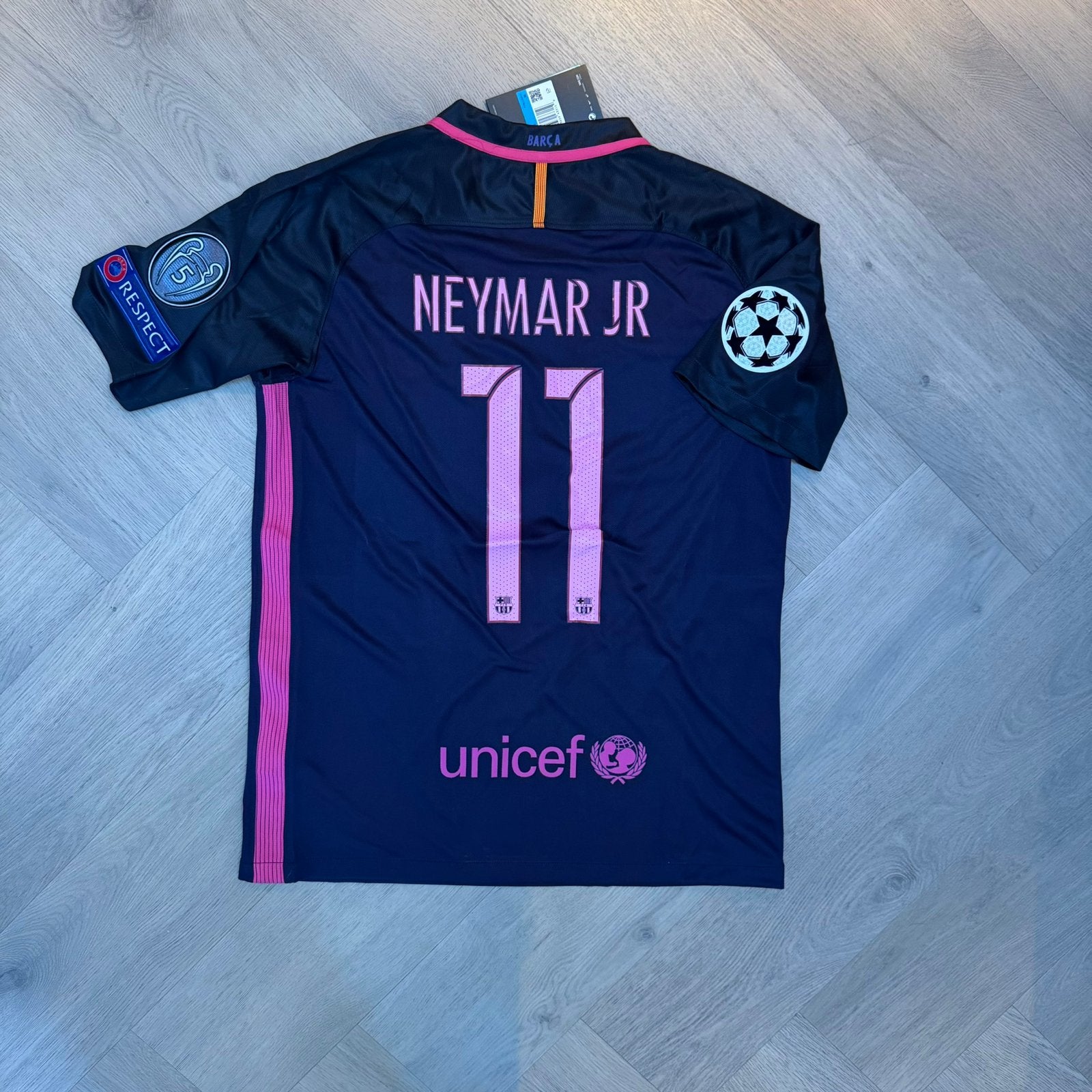 Retro shirt Barcelona (Neymar Jr 11), Maat S, Verzenden, Nieuw, Shirt