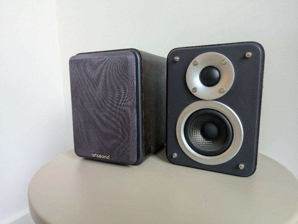 Artsound AS150 boekenplankspeakers - donker walnoot - 2 stks, Ophalen of Verzenden, Zo goed als nieuw, 60 tot 120 watt, Overige merken