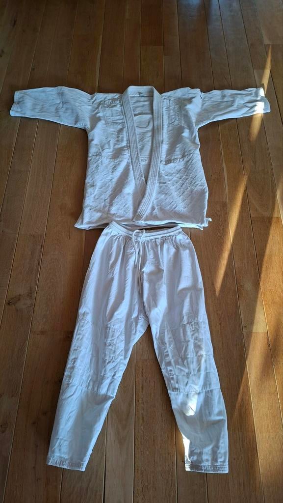 Wit vechtsportpak - Maat 180 - valt klein als Maat 170, Sport en Fitness, Vechtsporten en Zelfverdediging, Gebruikt, Judo, Vechtsportpak