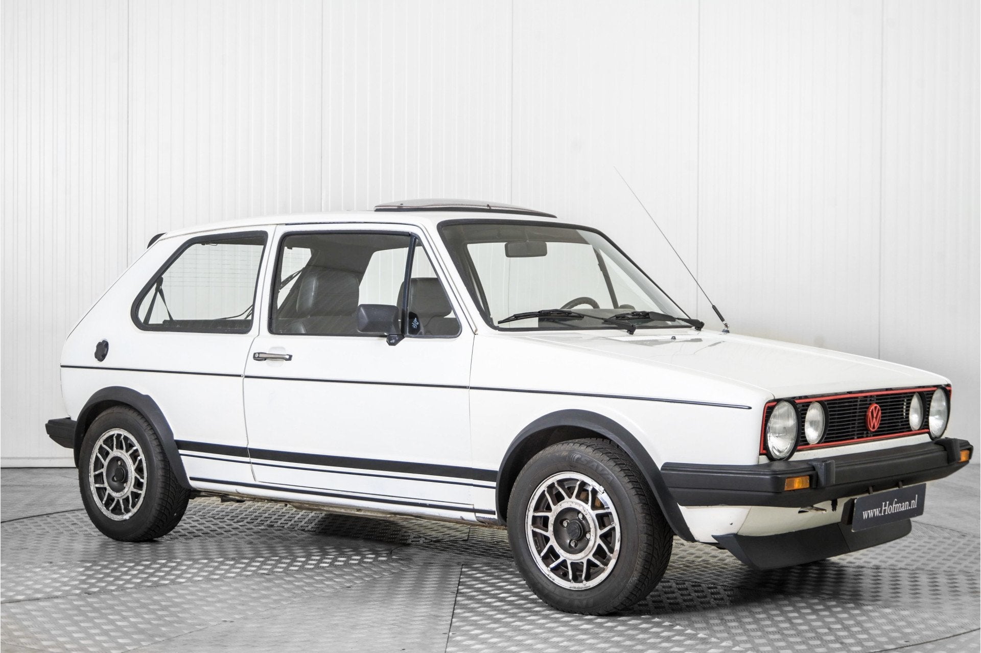 Volkswagen Golf 1 1.8 GTi (bj 1983), foto 4