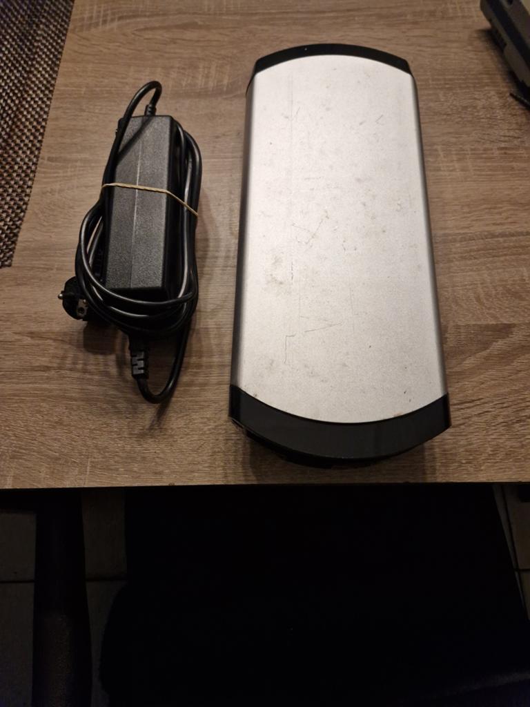 Te koop Puch accu met oplader, Ophalen