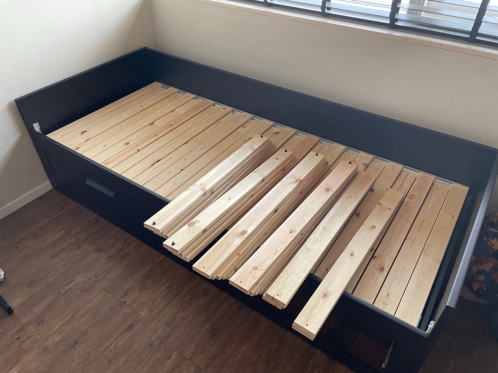 2 x IKEA BRIMNES Bedbank met 2 lades - Zwart, uitschuifbaar
