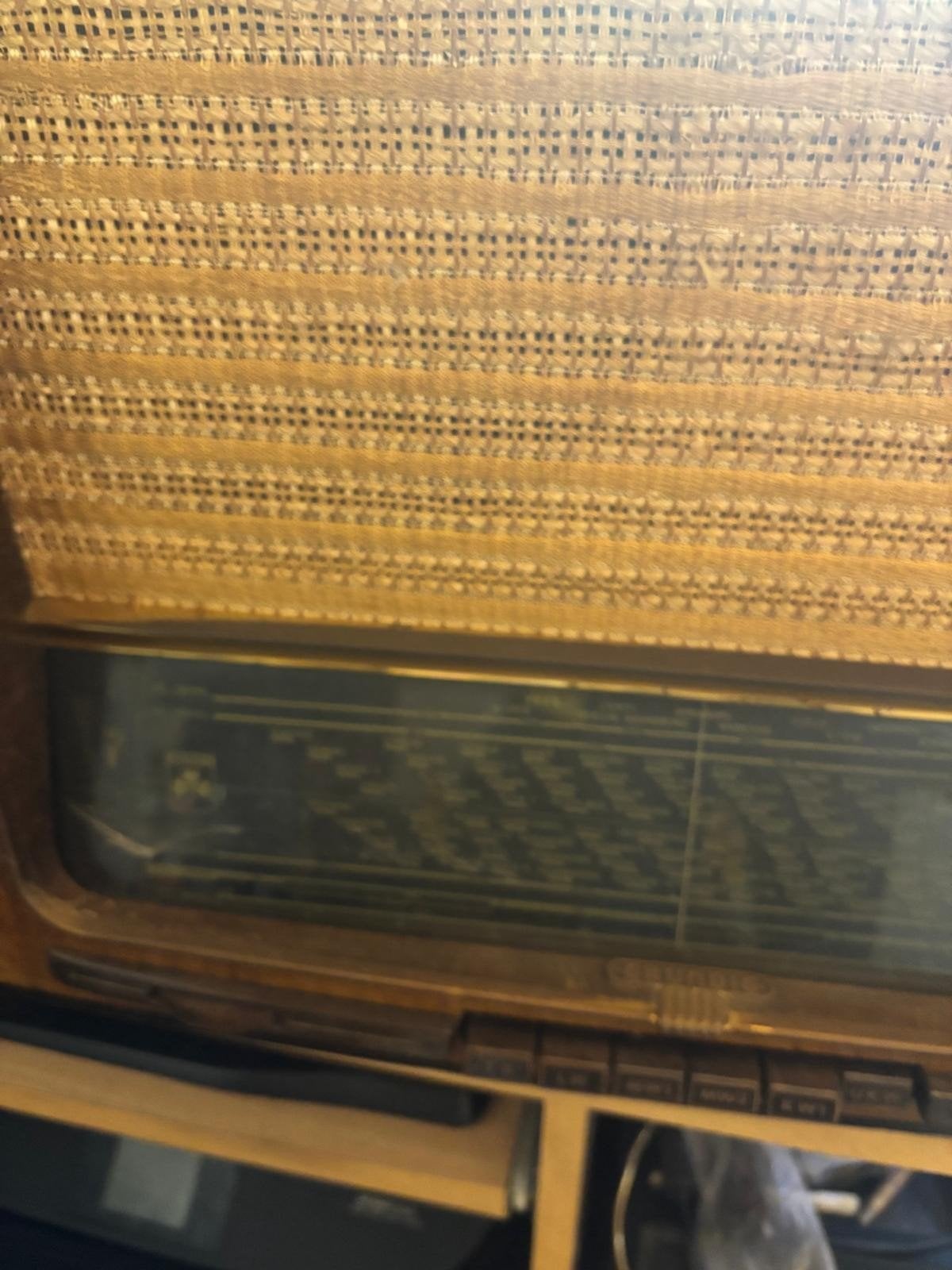 Vintage Grundig Radio 3003 UKW - Houten Kast, Ophalen of Verzenden, Gebruikt, Radio