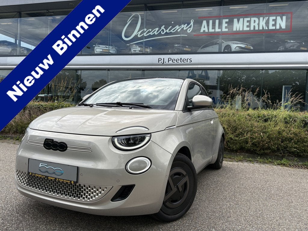 Fiat 500E Giorgio Armani 42 kwh 118 PK (bj 2025, automaat), Automaat, Gebruikt, Onderhoudsboekje, Te koop