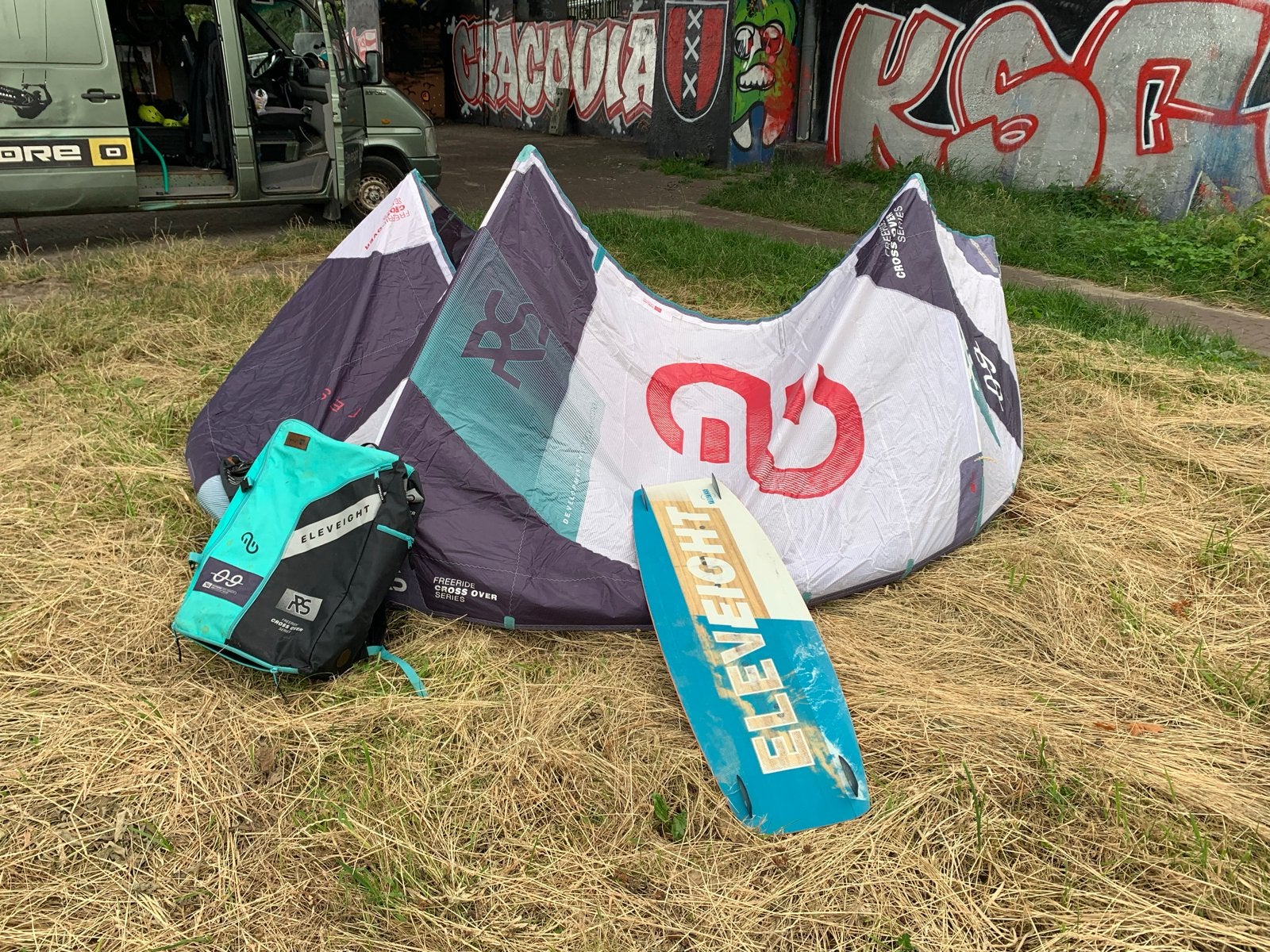 9m Eleveight RS v8 Kitesurfset met Board 135cm, Watersport en Boten, Kitesurfen, Gebruikt, Kitesurf-set, Twintip, 9 m²