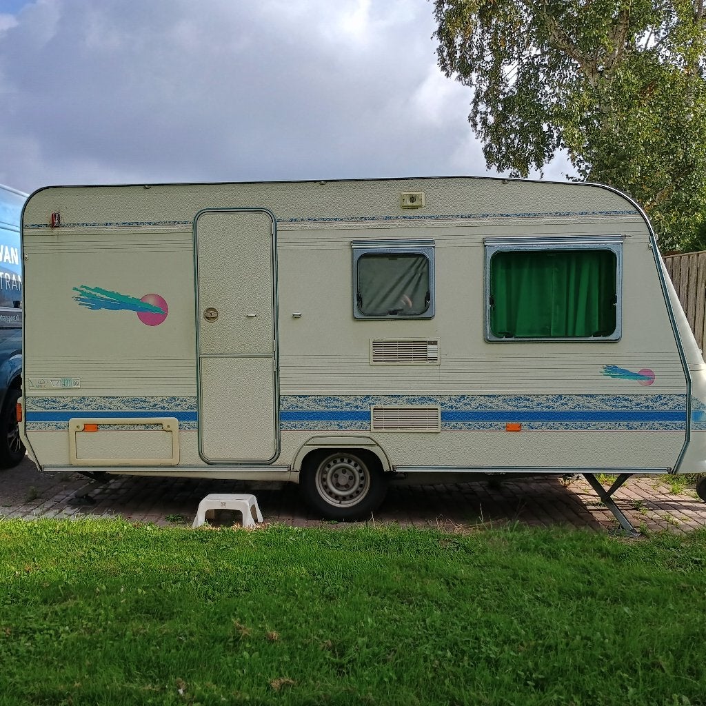 Adria Unica  431 DD, Caravans en Kamperen, Standaardzit, Particulier, Adria, 4 tot 5 meter
