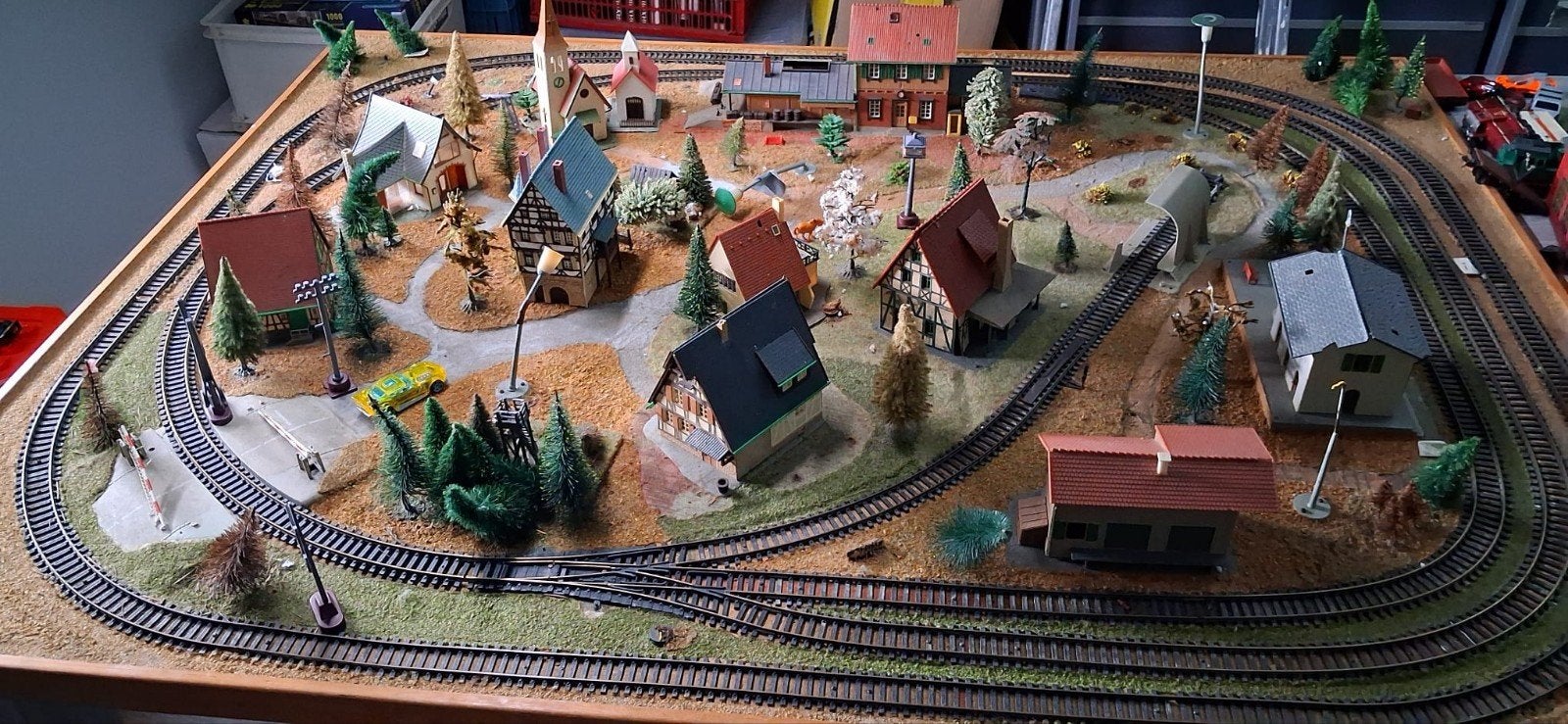 Grote modelspoorbaan met toebehoren en catalogi, Ophalen