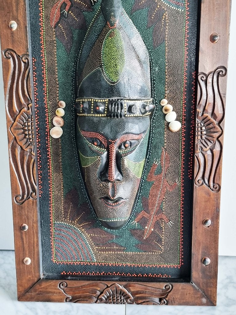 antieke houten masker schilderij teakhouten & gomati chakra, Hout, Bruin, Afrika, 70 cm