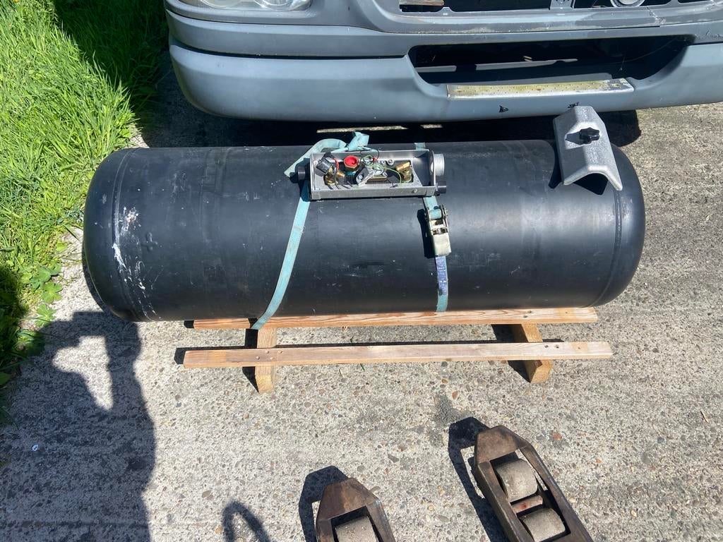 LPG Tank 40x140cm - Ideaal voor Camper of pickup, 200 l, Auto-onderdelen, Ophalen of Verzenden, Gebruikt, Universele onderdelen
