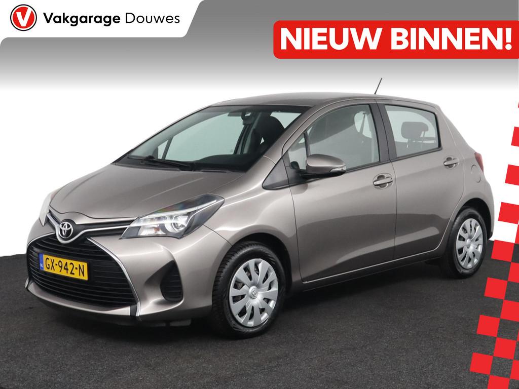 Toyota Yaris 1.3 VVT-i Aspiration |NAP|Dealeronderhouden|Aut, Auto's, Stof, Bruin, Bedrijf, 99 pk