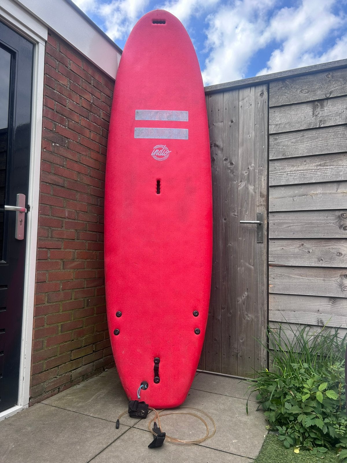 Indio Softop 9'0" Surfboard – 147L – Incl. vinnen, Ophalen, Gebruikt, Overige typen, Met koord