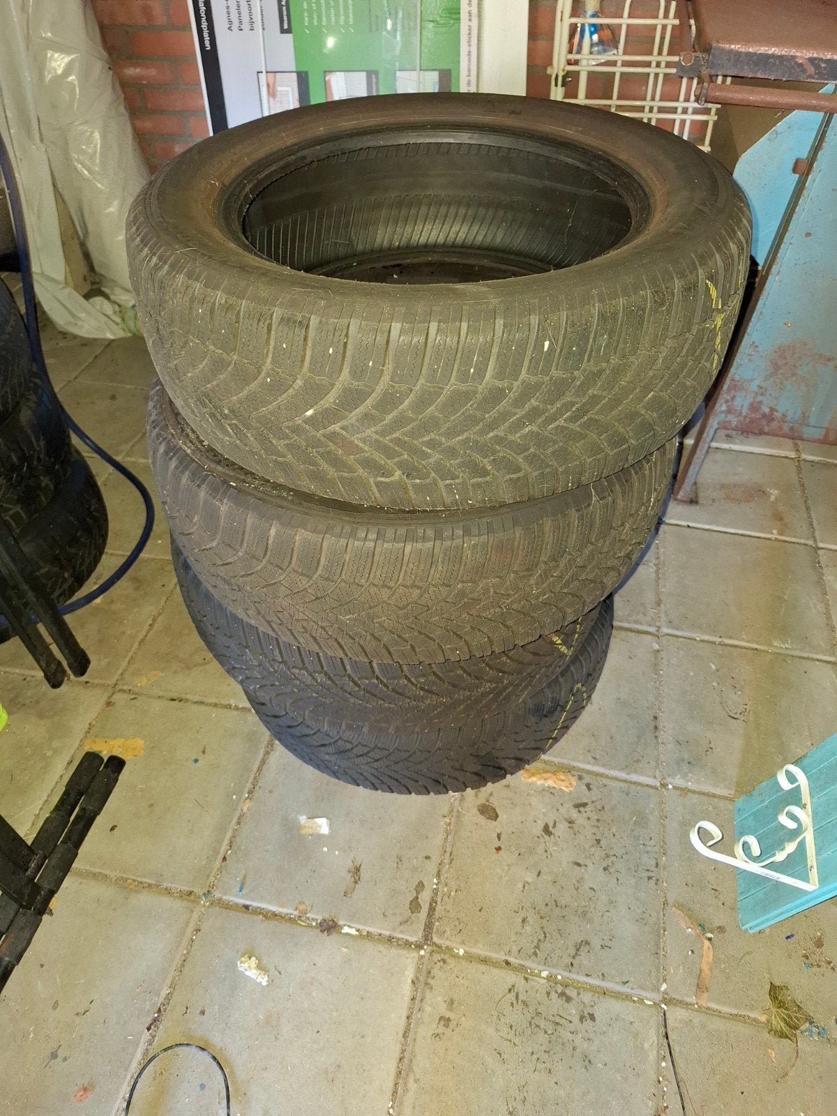 Bridgestone Winterbanden 205/55R16, Ophalen, Gebruikt