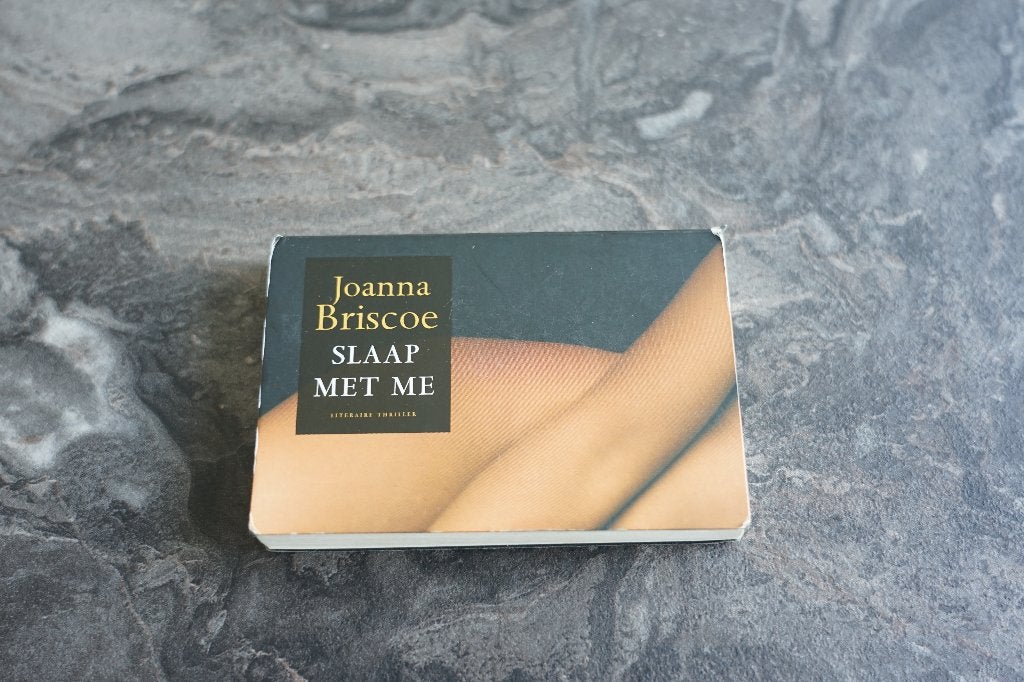 Joanne Briscoe - Slaap met me, Boeken, Ophalen of Verzenden, Zo goed als nieuw