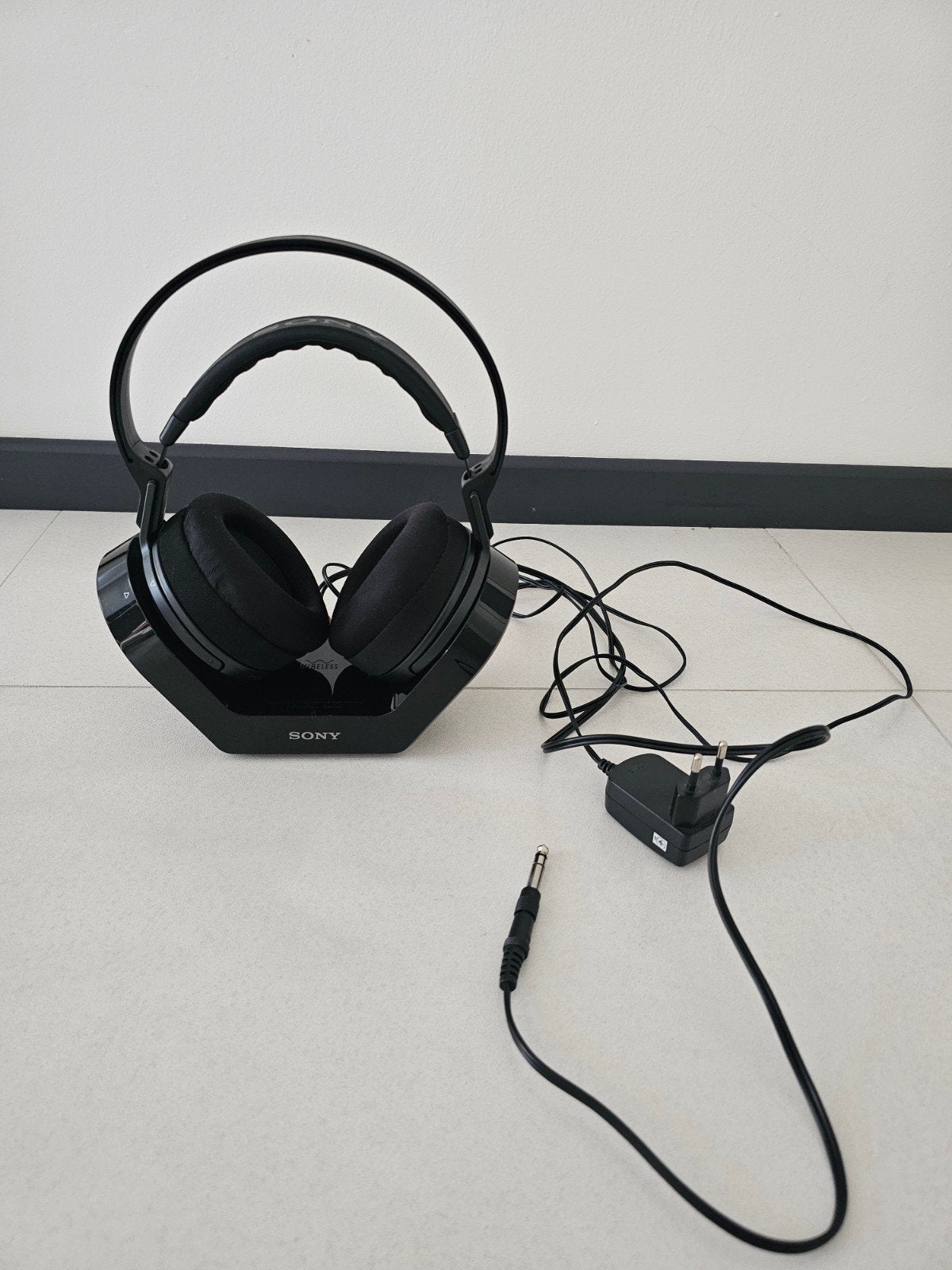 Sony RF Stereo Draadloze Koptelefoon TMR-RF840R, Gebruikt, Ophalen of Verzenden, Sony, Zwart