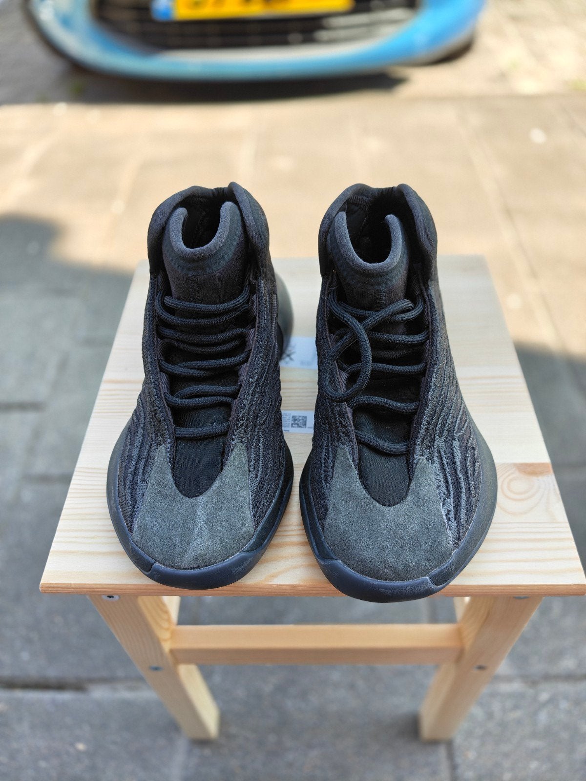 Adidas Yeezy QNTM ' voor dames en heren, Zwart, Ophalen of Verzenden, Sneakers of Gympen, Adidas Yeezy