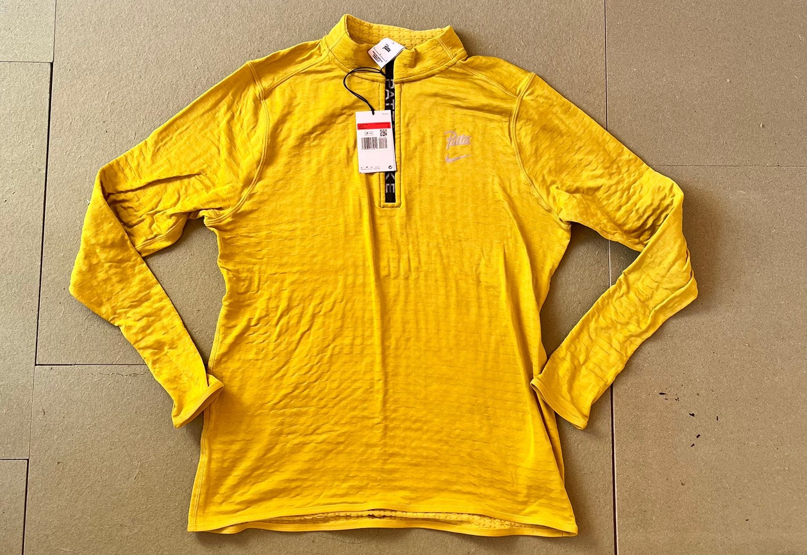 Nike Patta running team L hardlopen marathon new, Kleding | Heren, Maat 52/54 (L), Verzenden, Geel, Nieuw