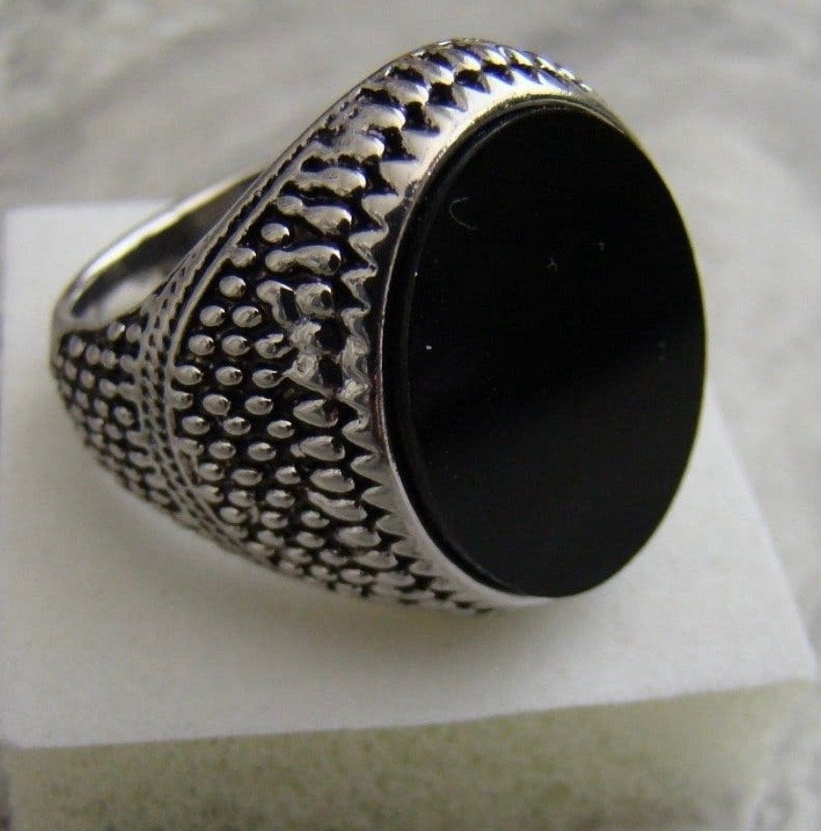 Nieuwe Tibetaanse Zilveren Ring met Zwarte Steen, Maat 21, Sieraden, Tassen en Uiterlijk, 20 of groter, Zwart, Nieuw, Ophalen of Verzenden