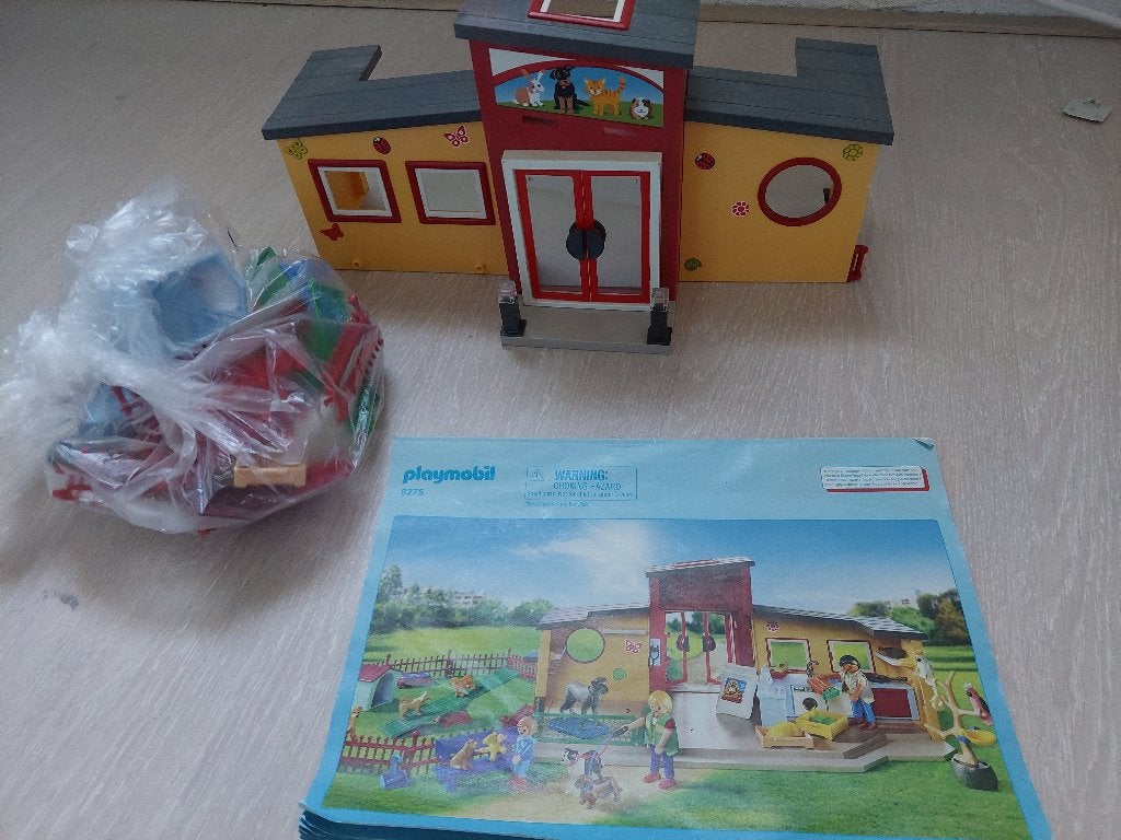 playmobil dierenpension 9275, Kinderen en Baby's, Speelgoed | Playmobil, Ophalen of Verzenden, Zo goed als nieuw