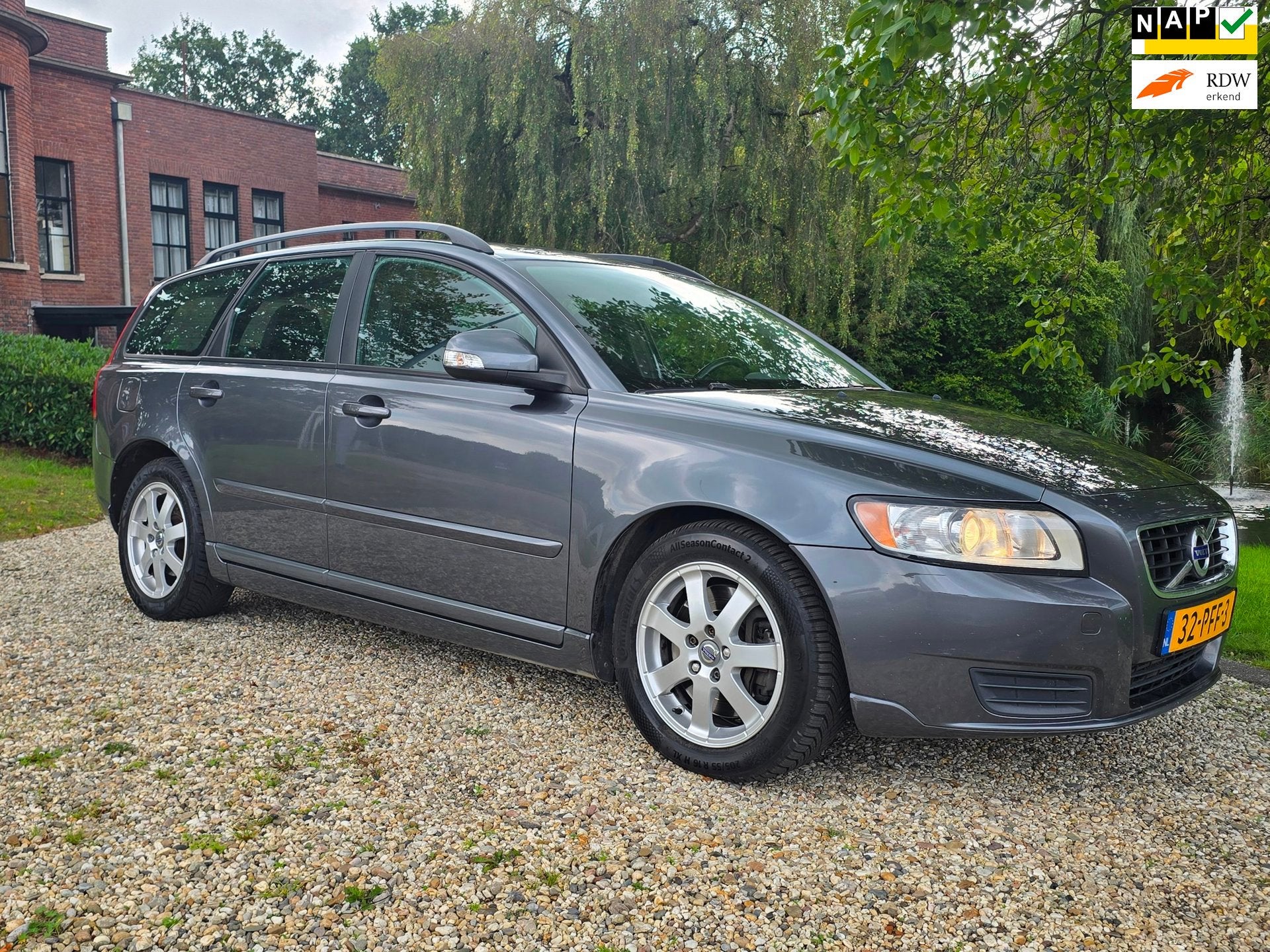 Volvo V50 2.0 D3 Kinetic, Auto's, Euro 5, Gebruikt, Origineel Nederlands, Diesel
