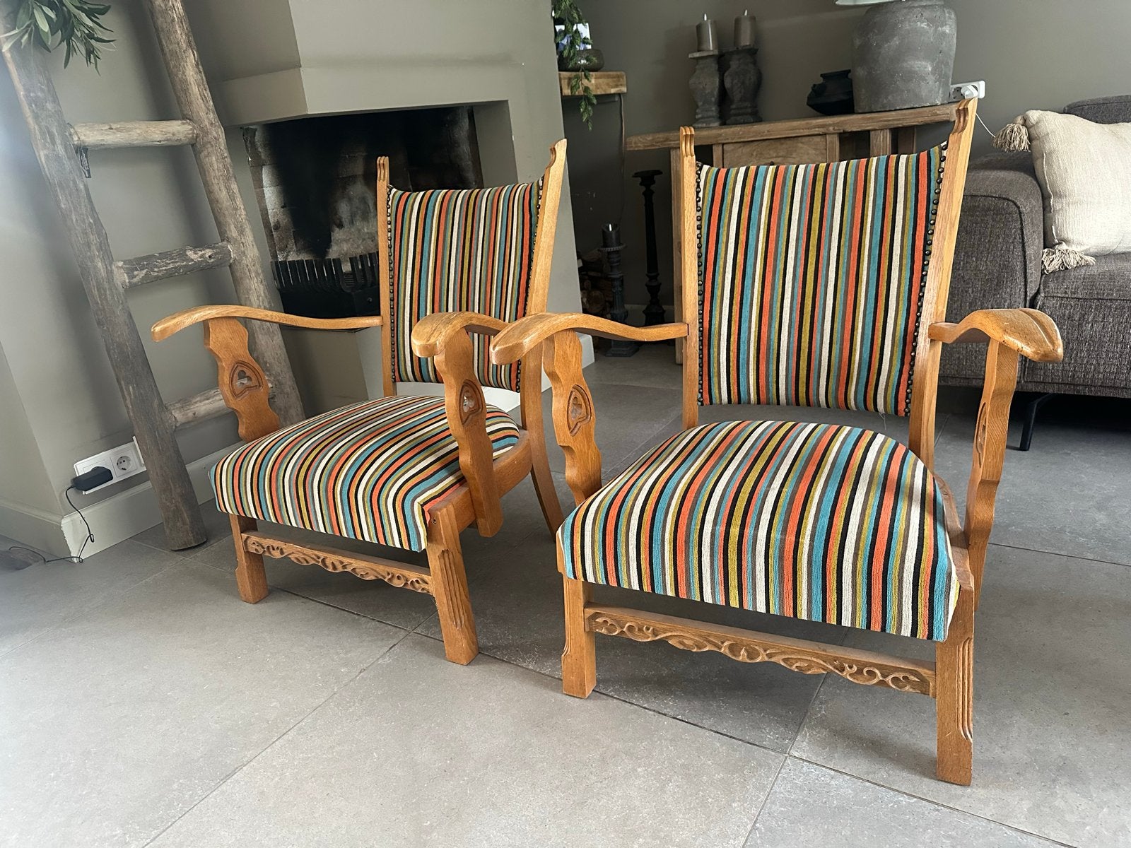 Set van 2 vintage houten fauteuils met gestreepte bekleding, Ophalen