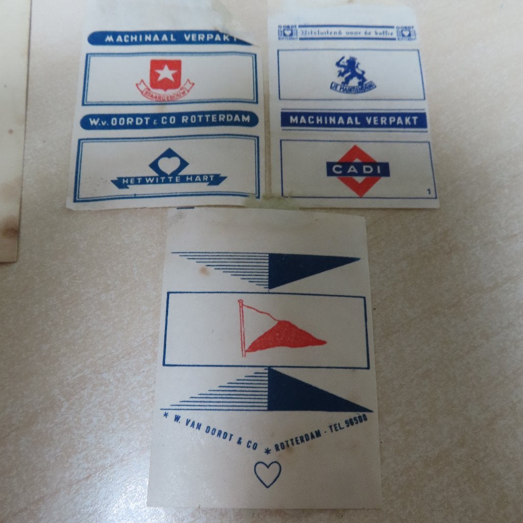 Suikerwikkels ca. 35 st. Cadi en Milva suikerzakje 44-1969, Verzamelen, Verzenden, Nederland