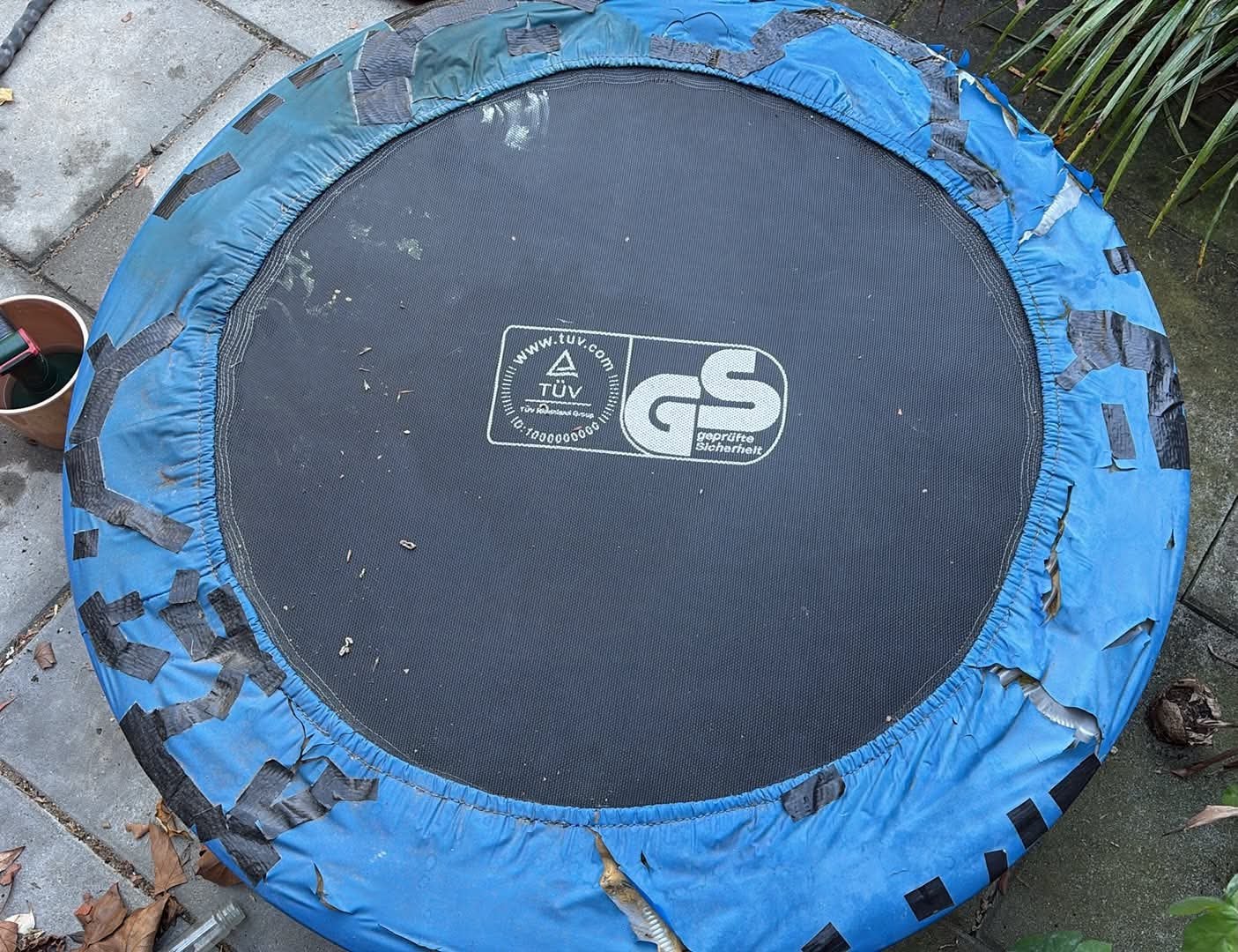 Gratis trampoline, Ophalen, Gebruikt