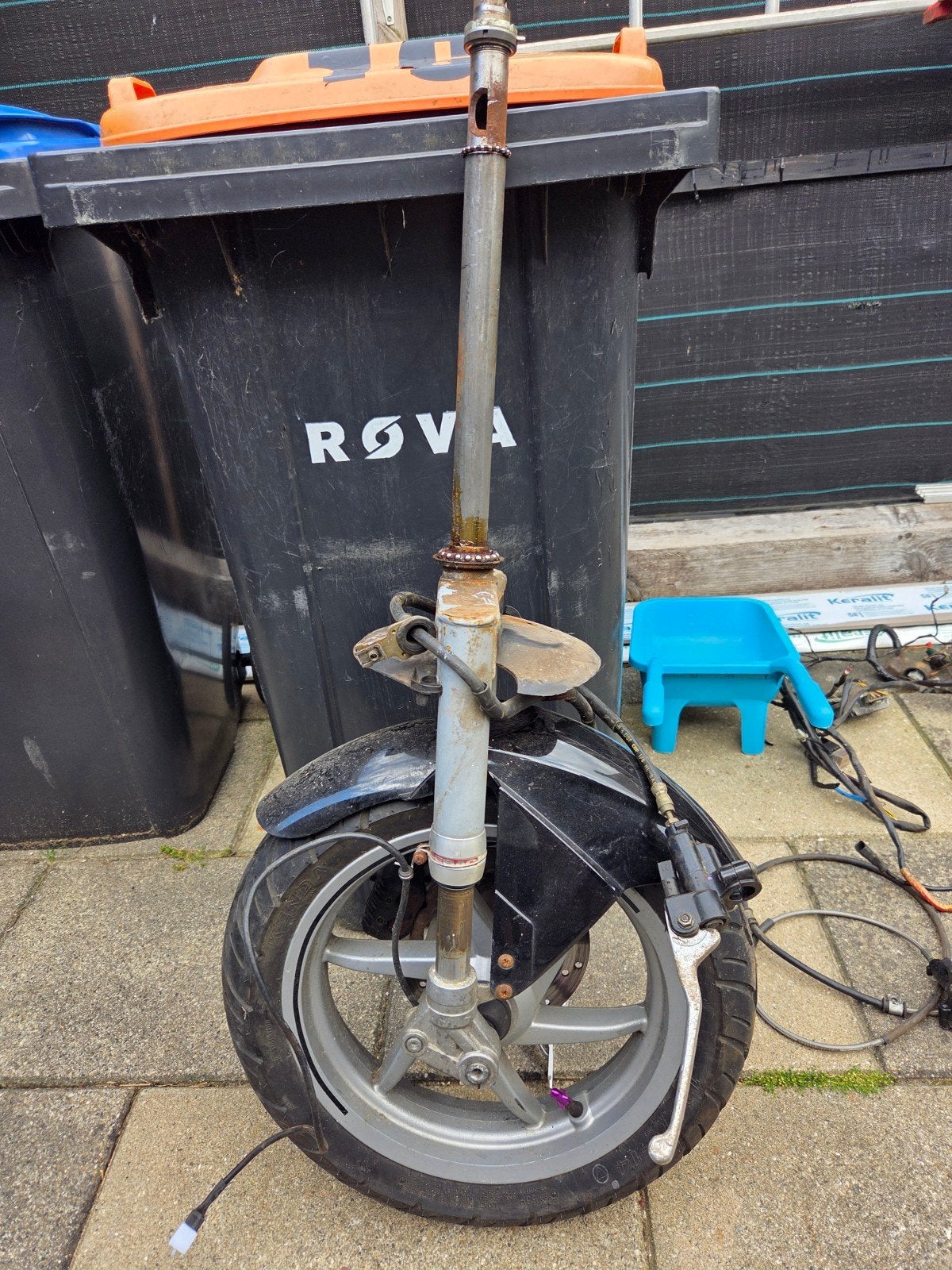 Gilera Runner RST Voorvork Compleet met Voorrem en Kabelboom, Ophalen of Verzenden