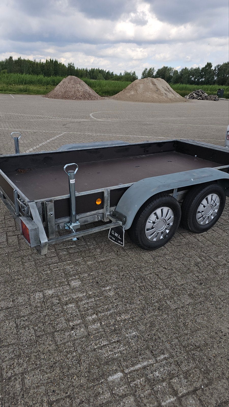 Motor enz aanhanger met dubbele as 300x150, Auto diversen, Aanhangers en Bagagewagens, Ophalen of Verzenden, Gebruikt