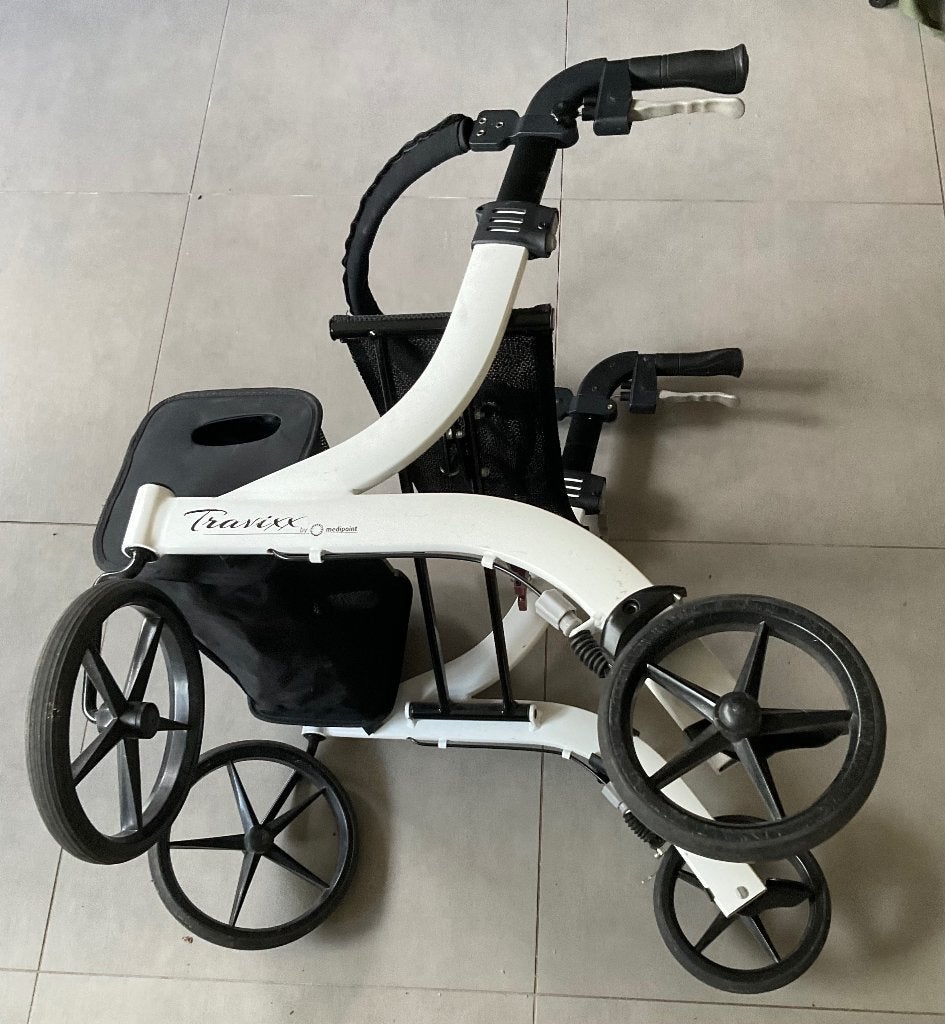 Travixx rollator, Diversen, Ophalen, Opvouwbaar, Zo goed als nieuw