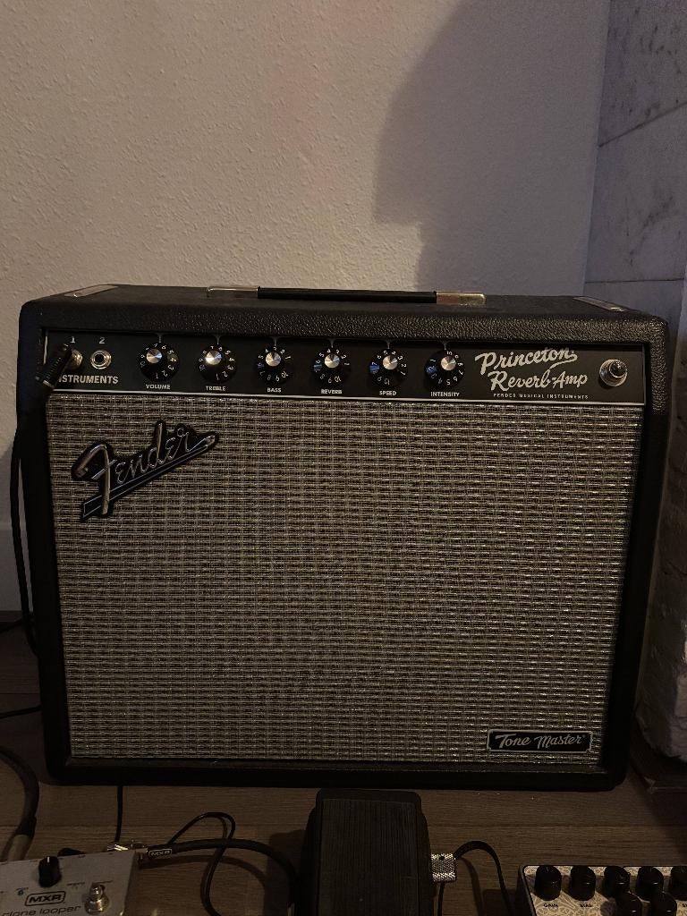 Fender Princeton+ Fuzz+ Multi-Wah+ Looper+ Jet JS-400, Muziek en Instrumenten, Ophalen, Zo goed als nieuw, Gitaar, Minder dan 50 watt