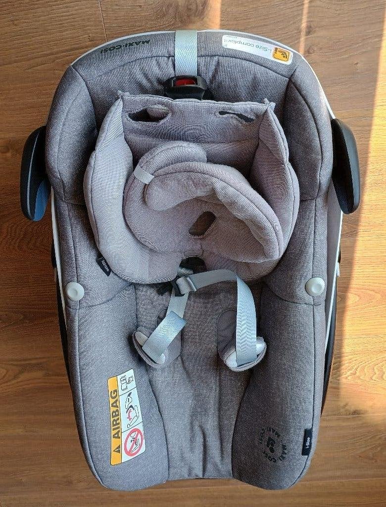 Maxi-Cosi Pebble Pro i-Size + Maxi-Cosi 3wayFix Base, Ophalen, Gebruikt, Isofix, 0 t/m 13 kg