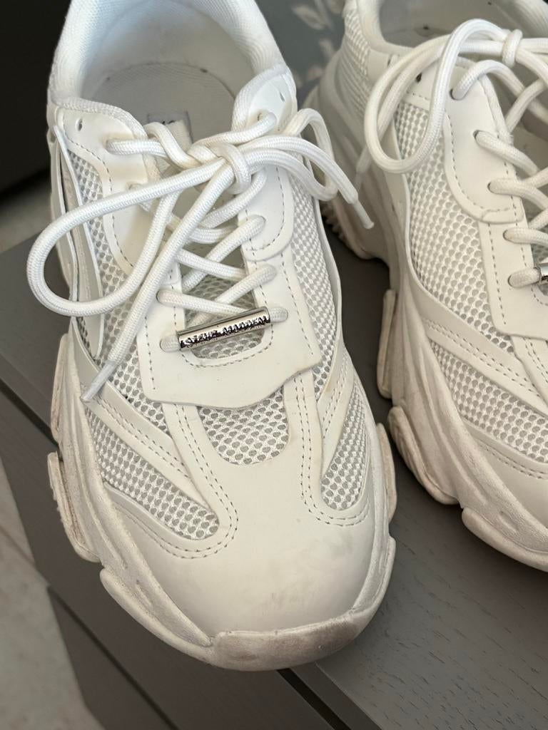 Steve Madden Possession-E Sneakers Maat 39 Wit, Kleding | Dames, Schoenen, Ophalen of Verzenden, Zo goed als nieuw, Wit, Sneakers of Gympen