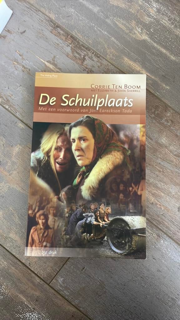 E. Sherrill - De Schuilplaats, Boeken, Literatuur, Zo goed als nieuw, Ophalen of Verzenden