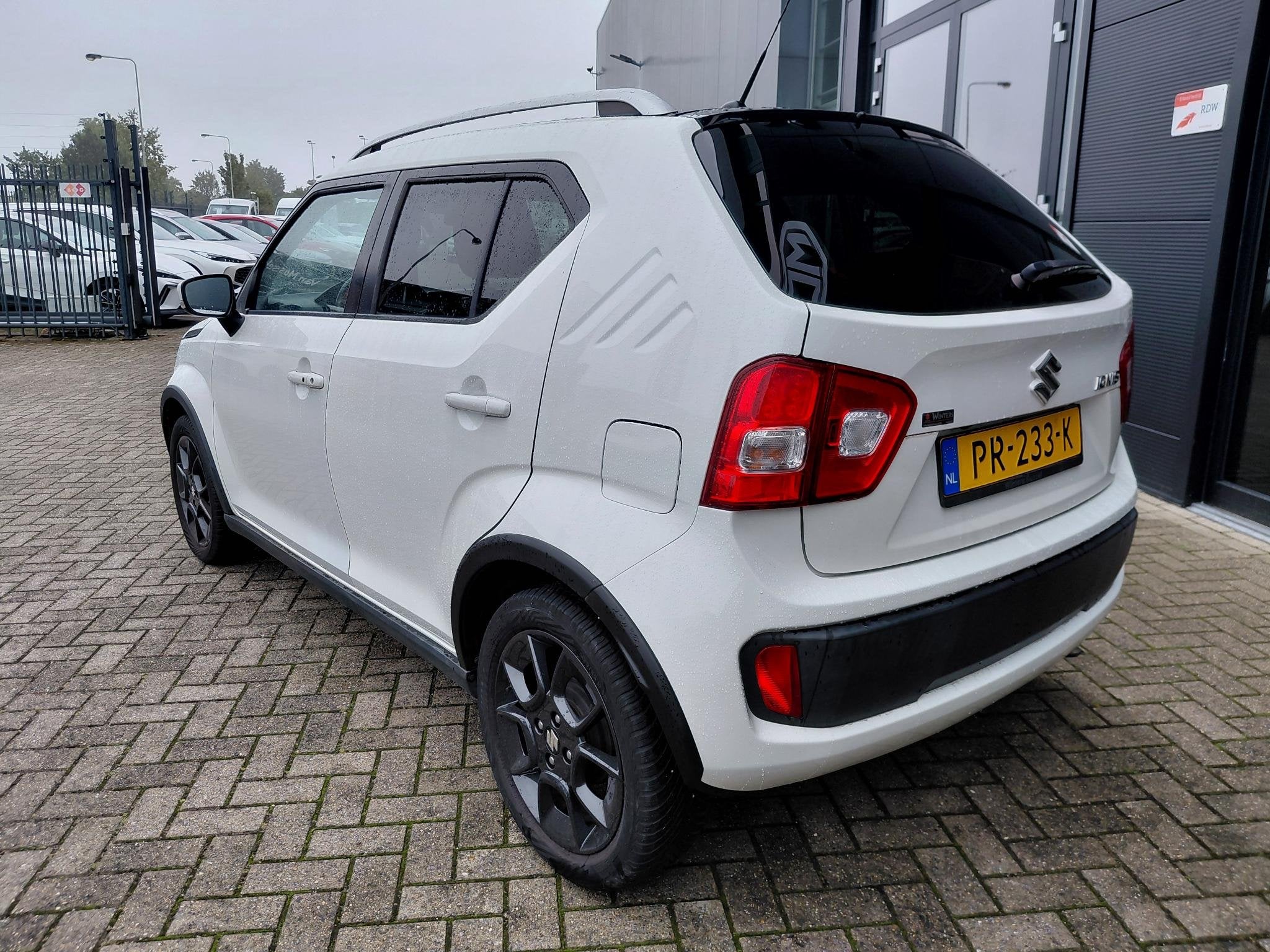 Suzuki Ignis 1.2 Stijl | AUTOMAAT! |, 12 maanden, Stof, Gebruikt, 4 cilinders