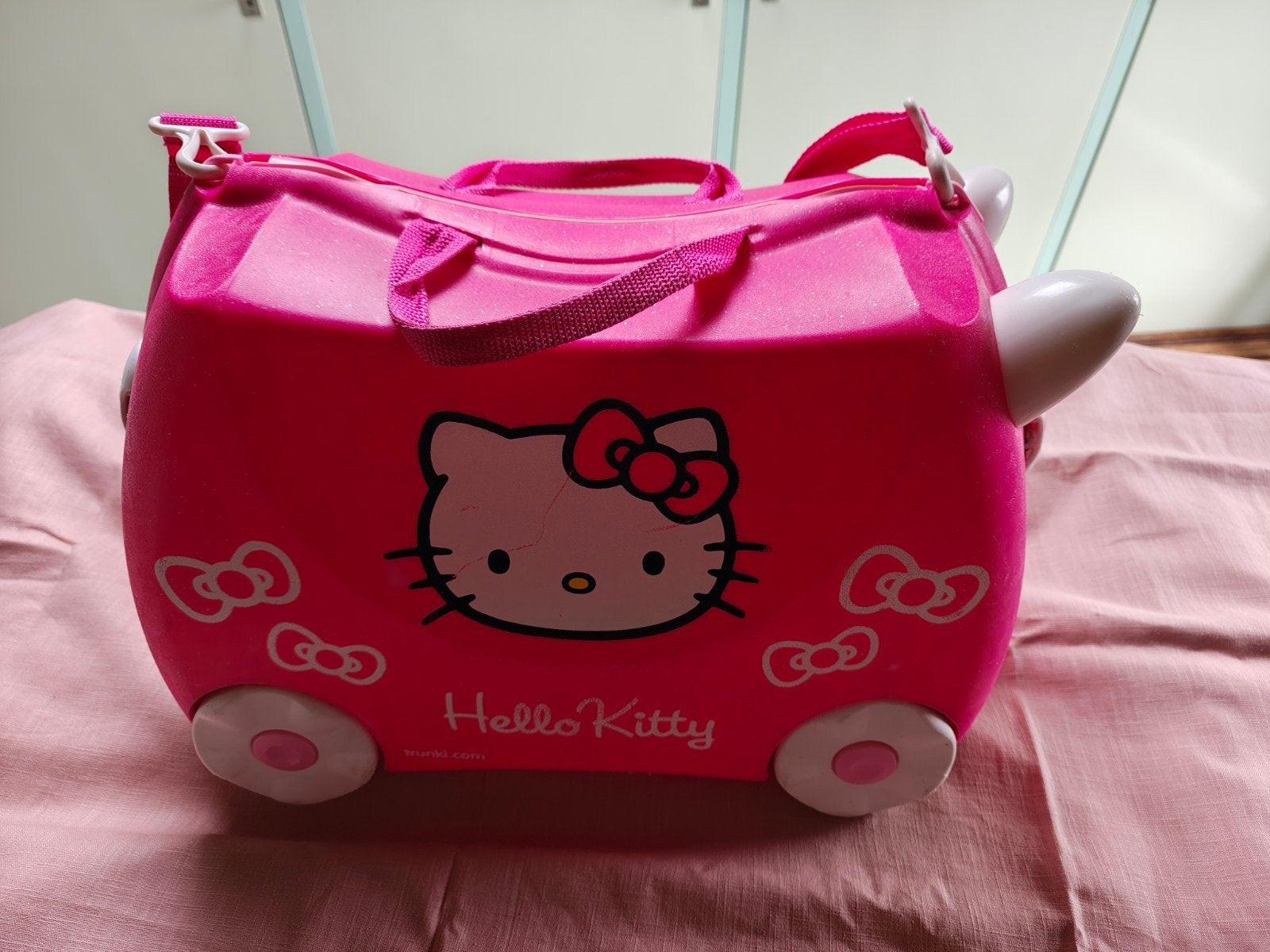 Hello Kitty Trunki Koffer - Roze Glitter Kinderkoffer, Kinderen en Baby's, Kinderspulletjes, Ophalen