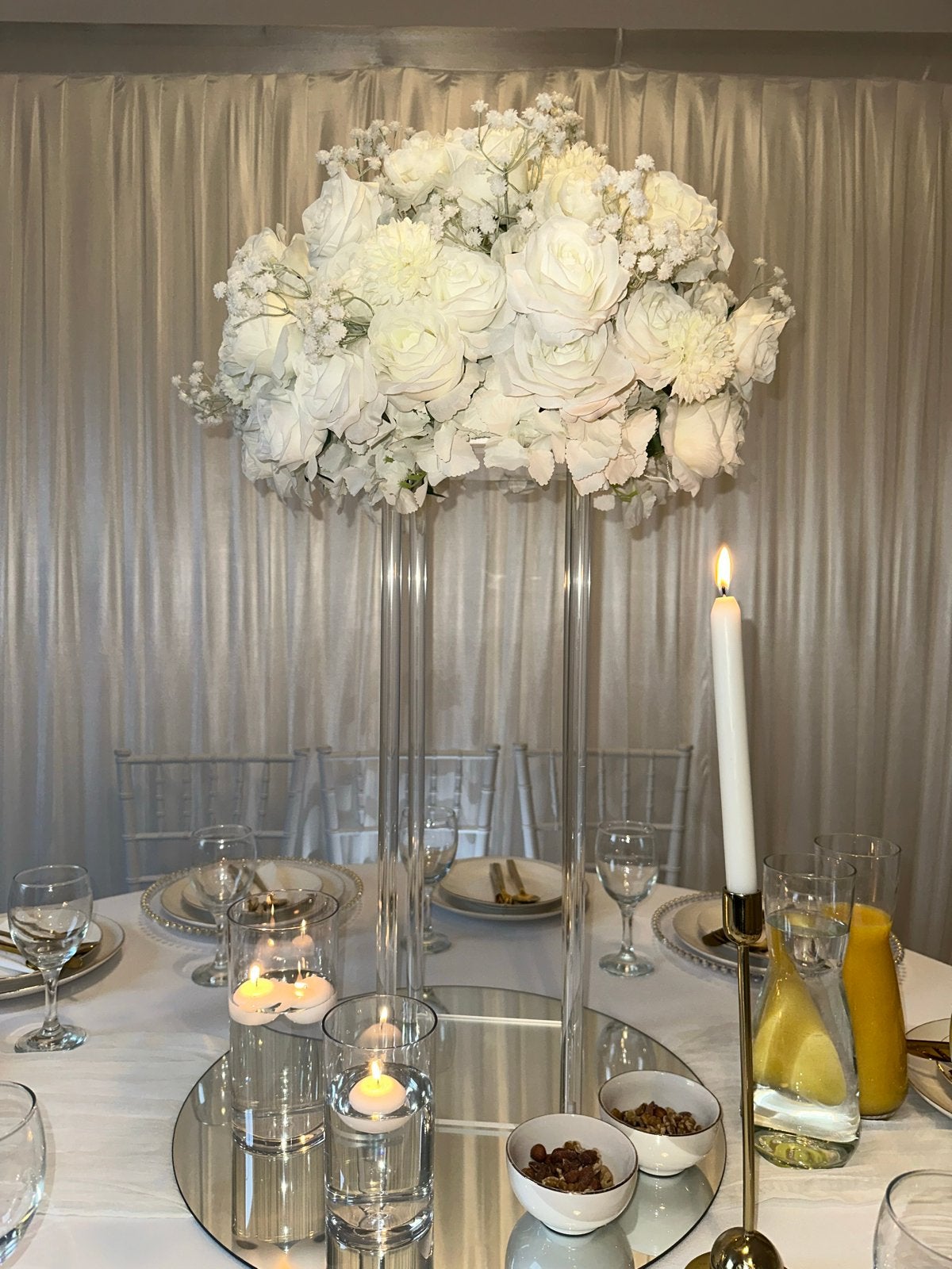 4 Transparante Zuilen / Centrepieces / Middenstukken, Ophalen, Zo goed als nieuw, Wit, Kunststof