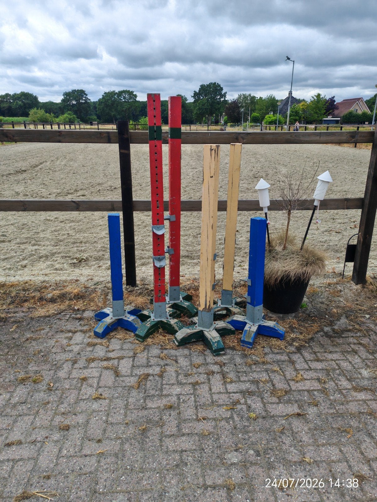 10 houten hindernis staanders, Ophalen, Gebruikt, Springen
