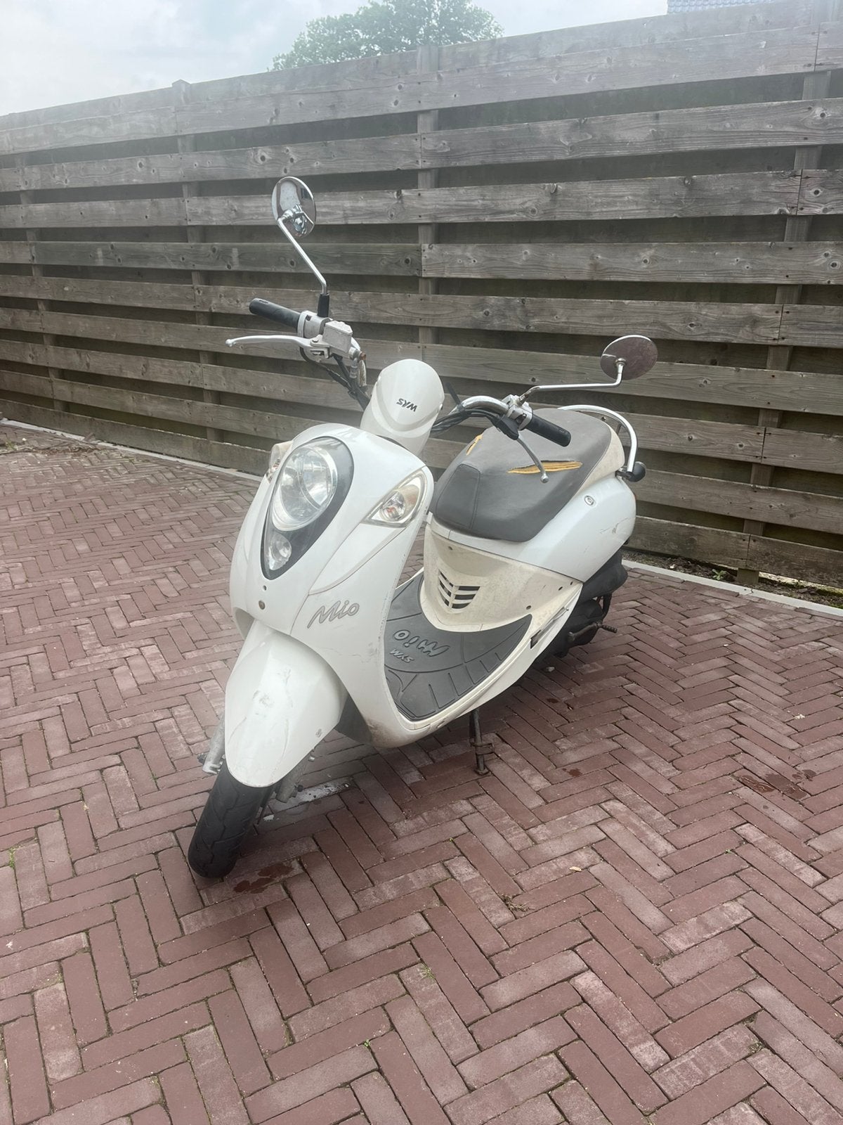 SYM Mio 50cc | 2009 | 23.392 km, Fietsen en Brommers, Gebruikt, Maximaal 45 km/u, Benzine, 50 cc