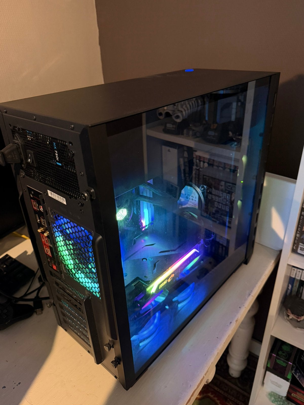 Gaming PC RTX 2080 Super Ryzen 7 3700X 32GB RAM 1,2TB opslag, Ophalen, Zo goed als nieuw, Gaming, 4 Ghz of meer